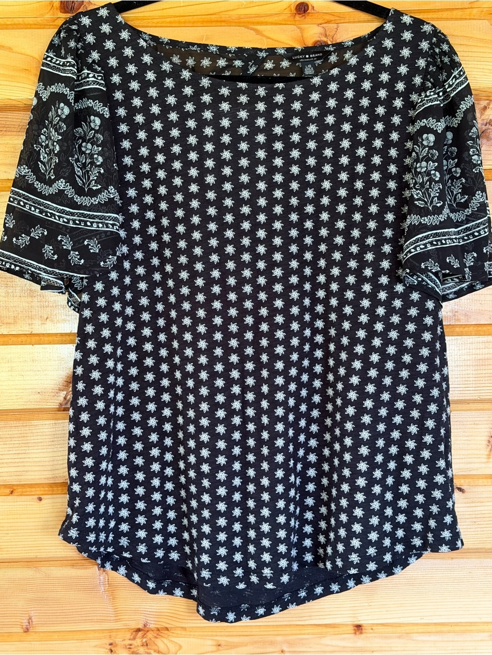 Lucky Brand Black Short Sleeve Floral Print Tee